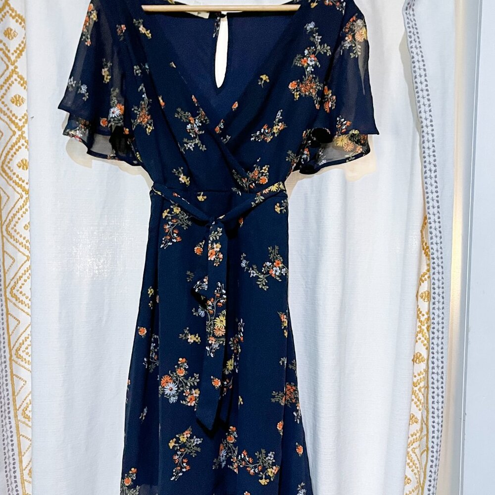 Floral A-line Dress - Picture 2 of 8